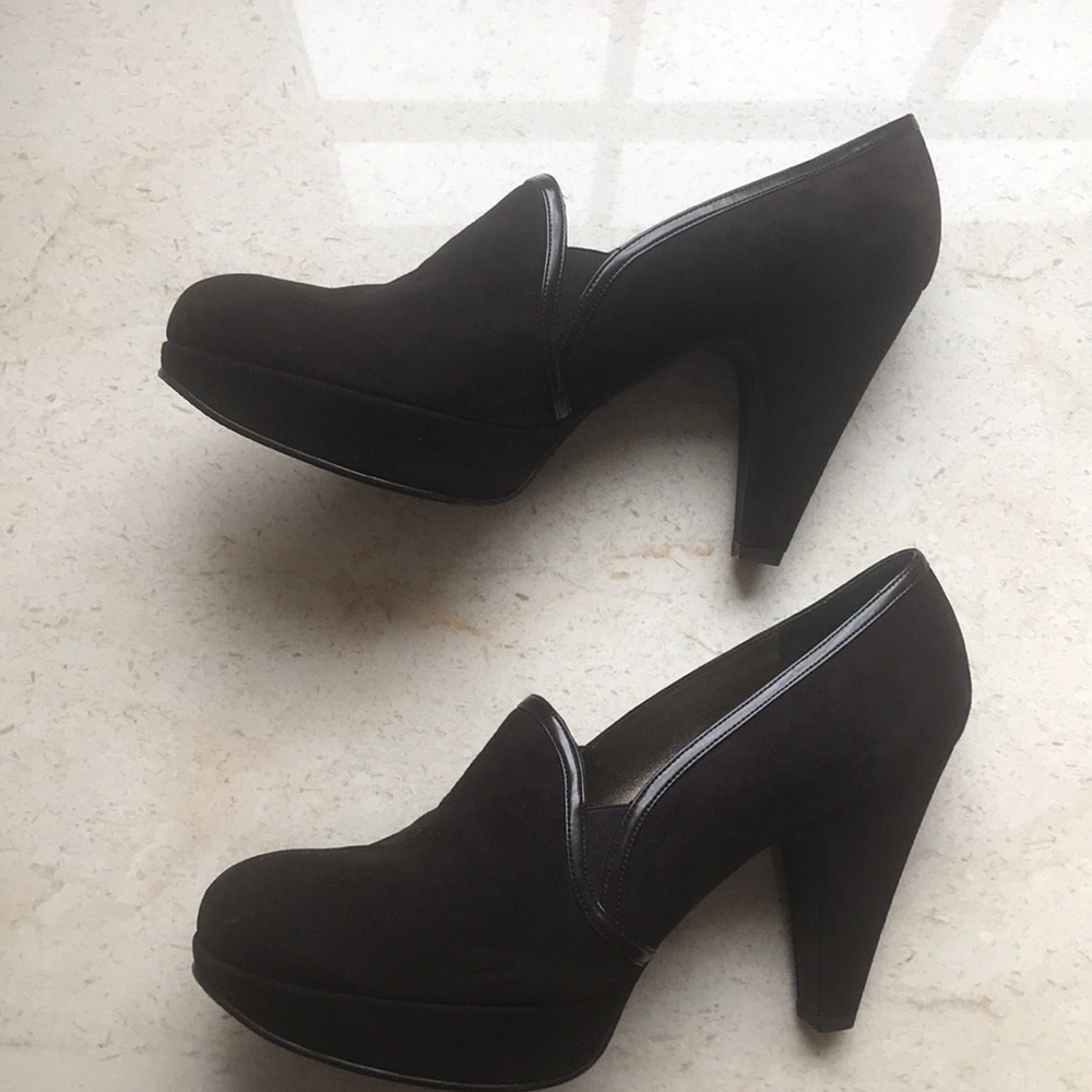 Stuart Weitzman pumps - Picture 3 of 7